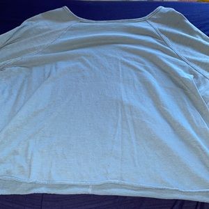 Universal threads blue crop top